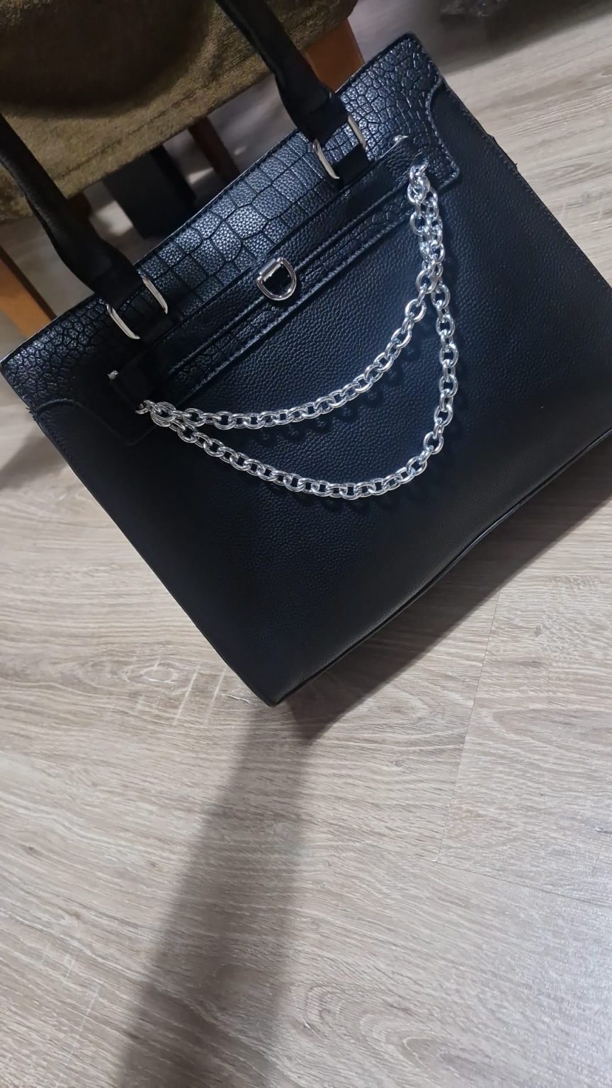 whatsapp image 2025 12 17 at 22.54.10